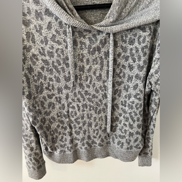 Rails Murray Leopard pullover sweater - Picture 8 of 9